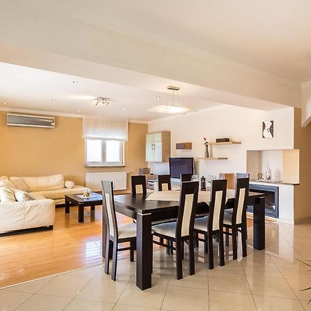 Apartment Igor 3 **** Медулин Екстер'єр фото