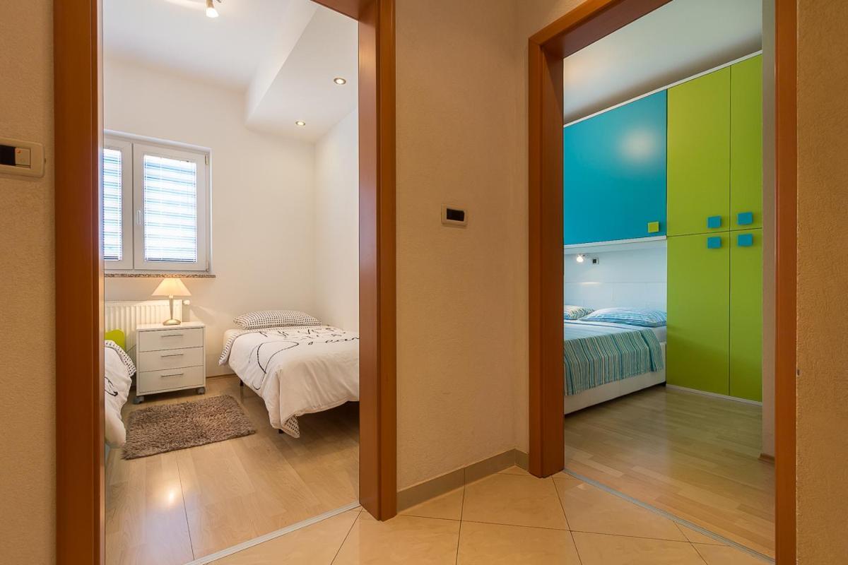 Apartment Igor 3 **** Медулин Екстер'єр фото