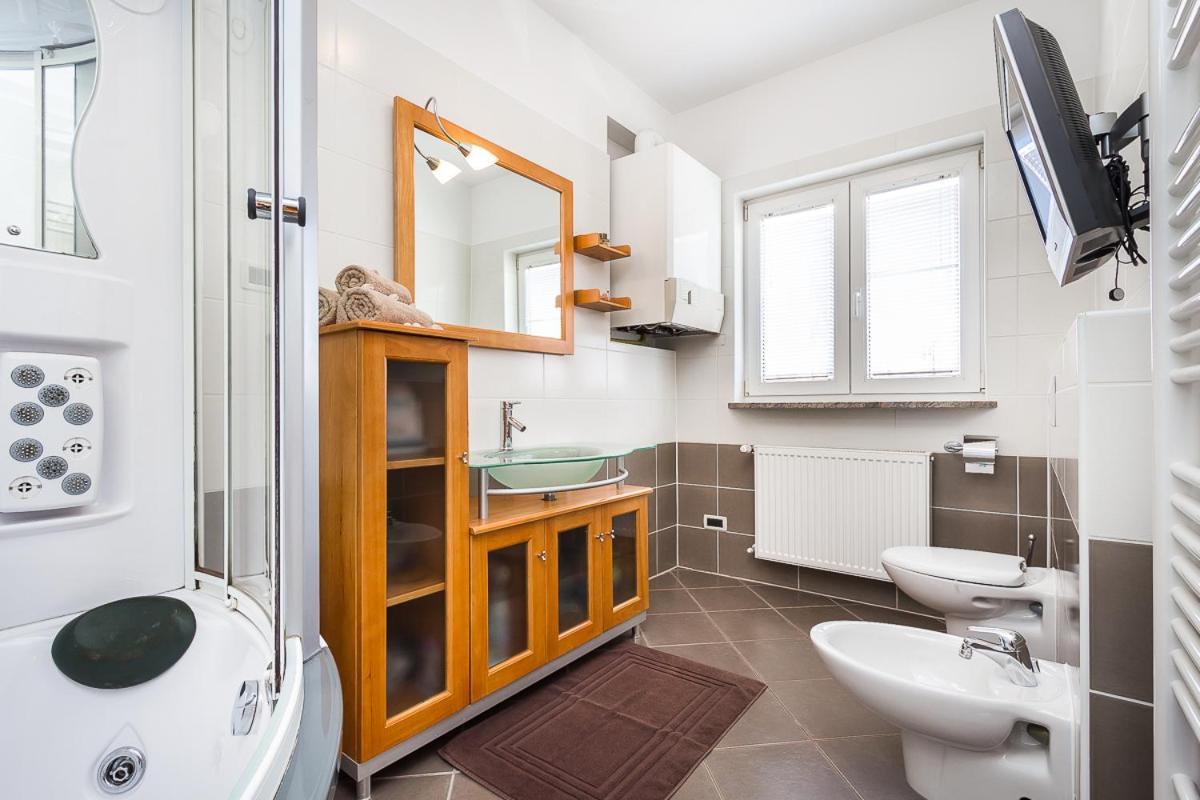 Apartment Igor 3 **** Медулин Екстер'єр фото